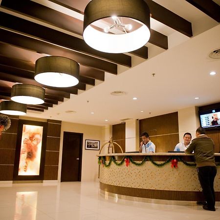 Hotel Sixty3 Kota Kinabalu Exterior photo